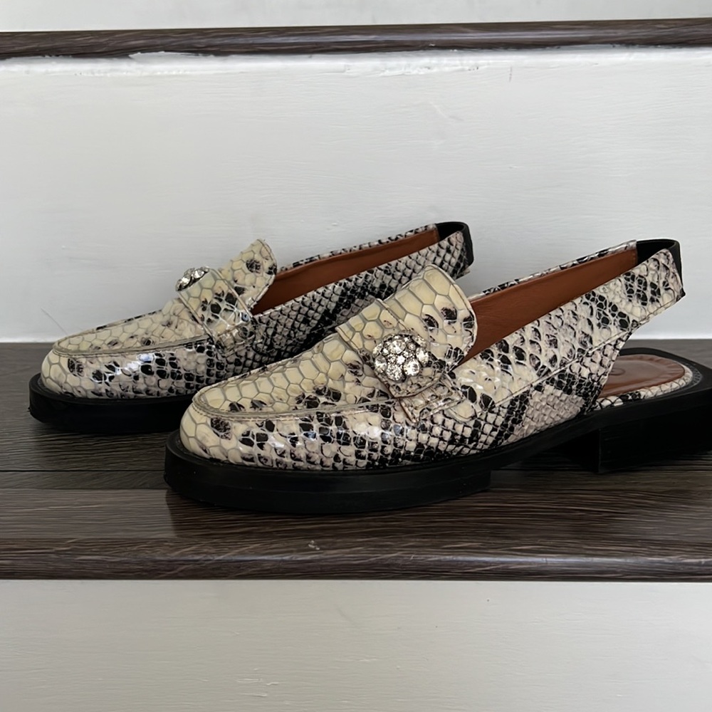 GANNI Women Crystal Embellish Snakeskin Leather Slingback Loafers